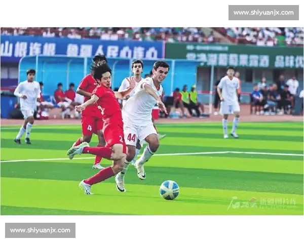 喀什足球：从百年热土到国际赛场的全民狂欢